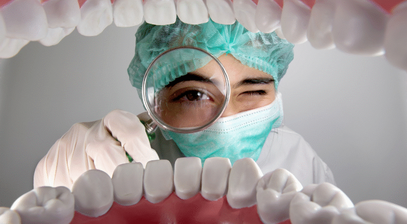 The-Role-of-a-Dentist-in-Maintaining-Your-Oral-Health